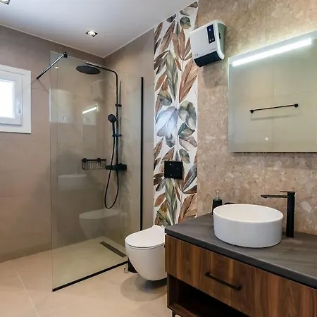 Luxury Central Apartment 6,2 Larissa Exterior foto